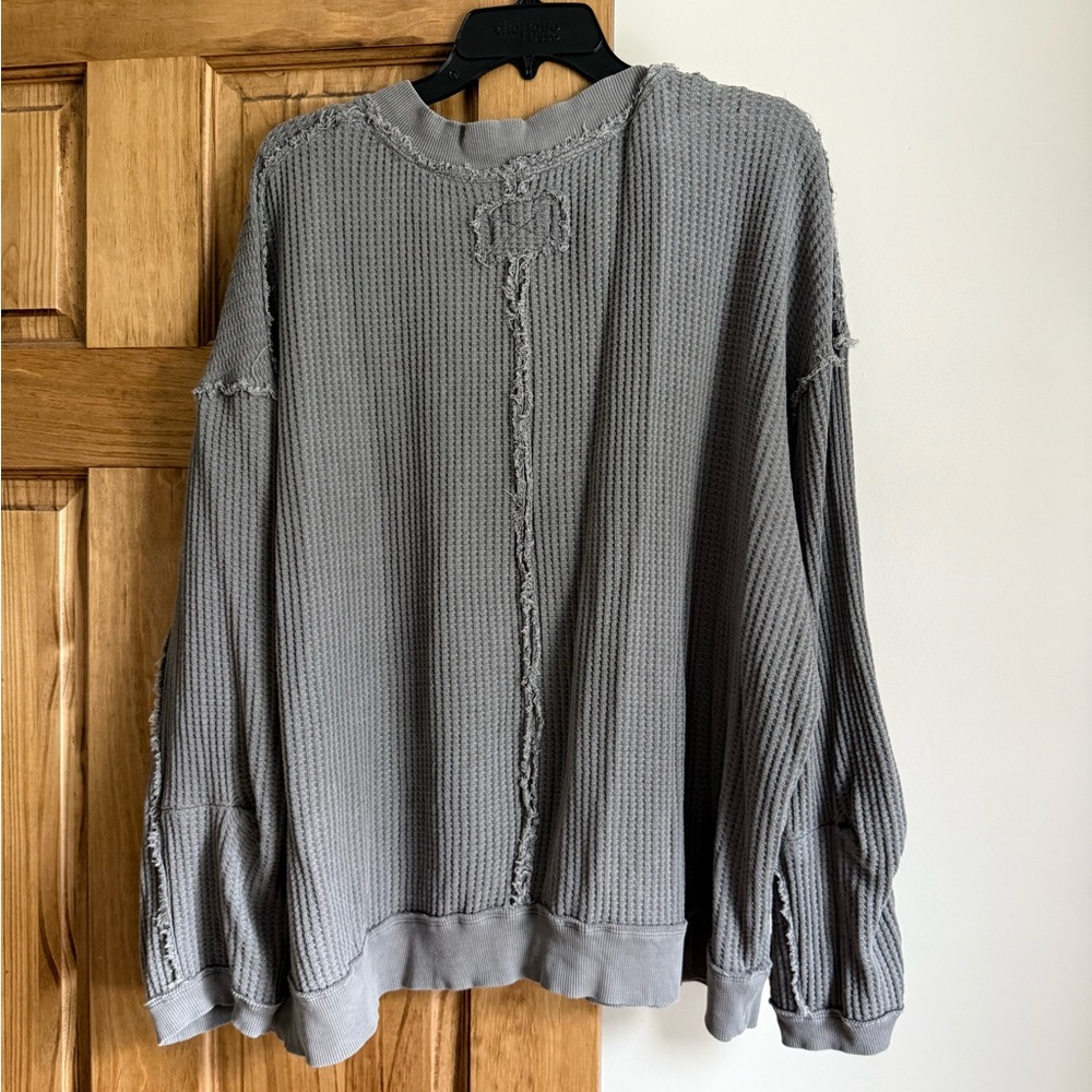 We The Free Ricky Thermal Charcoal V-Neck Top - Picture 4 of 4